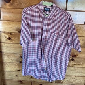 Men’s short sleeve dress shirt